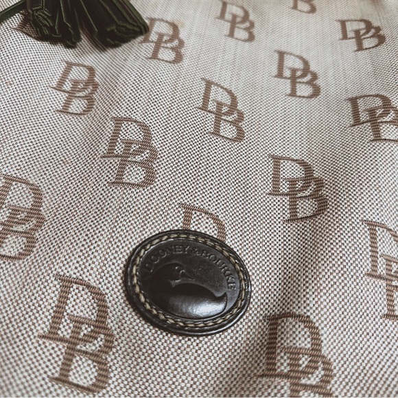 Vintage dooney & bourke monogram taupe shoulder bag with mini wallet - Picture 3 of 12